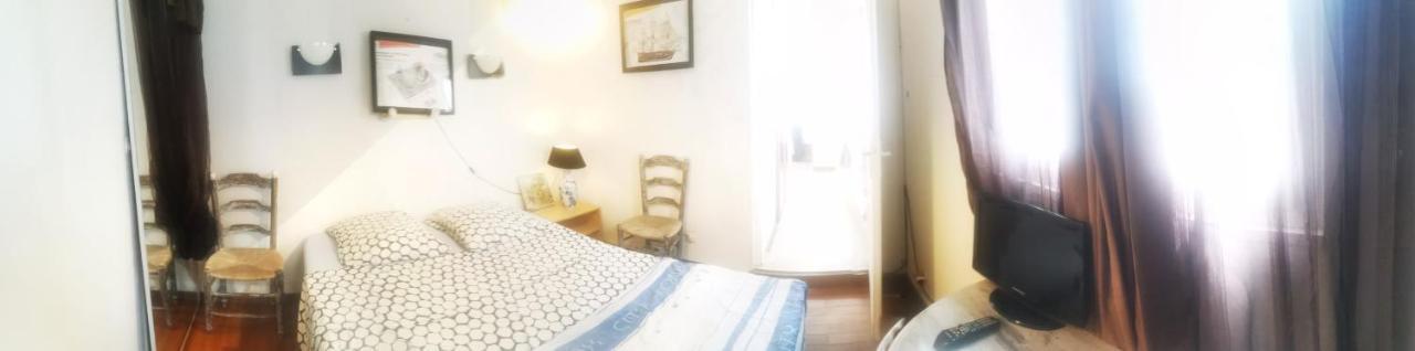 Accommodatie bij particulieren Petite Maison 15 Mn A Pied Du Marche Et Vieux Port La Rochelle (Charente-Maritime)
